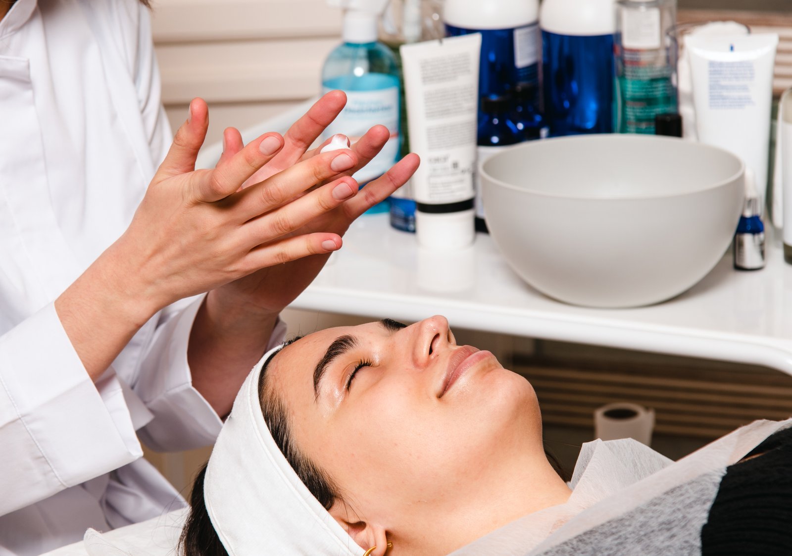 Yosmin Ferrucci – Kosmetikerin und Naildesignerin